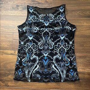 Chic Women's Black and Blue Lined Paisley Top